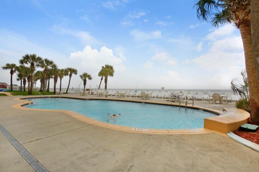 Beachcomber Beachfront Hotel, A By The Sea Resort Panama City Beach Exterior photo