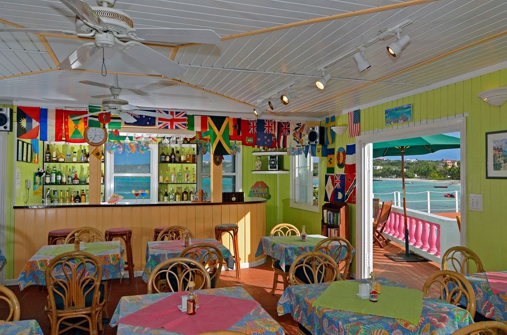 Beachcomber Beachfront Hotel, A By The Sea Resort Panama City Beach Restaurant photo